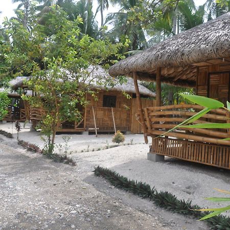 Island Garden Resort In Pangubatan Davao Stadt Exterior foto